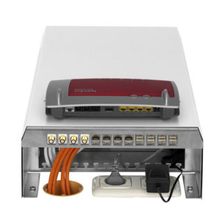 MM Ap Multimedia-Panel zur Aufnahme von max. 12 Universalmodulen UM-Cat.6A iso A